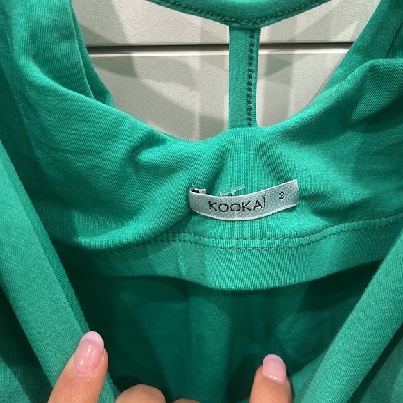 ✨💚KOOKAI TOP💚✨ - Picture 3 of 3
